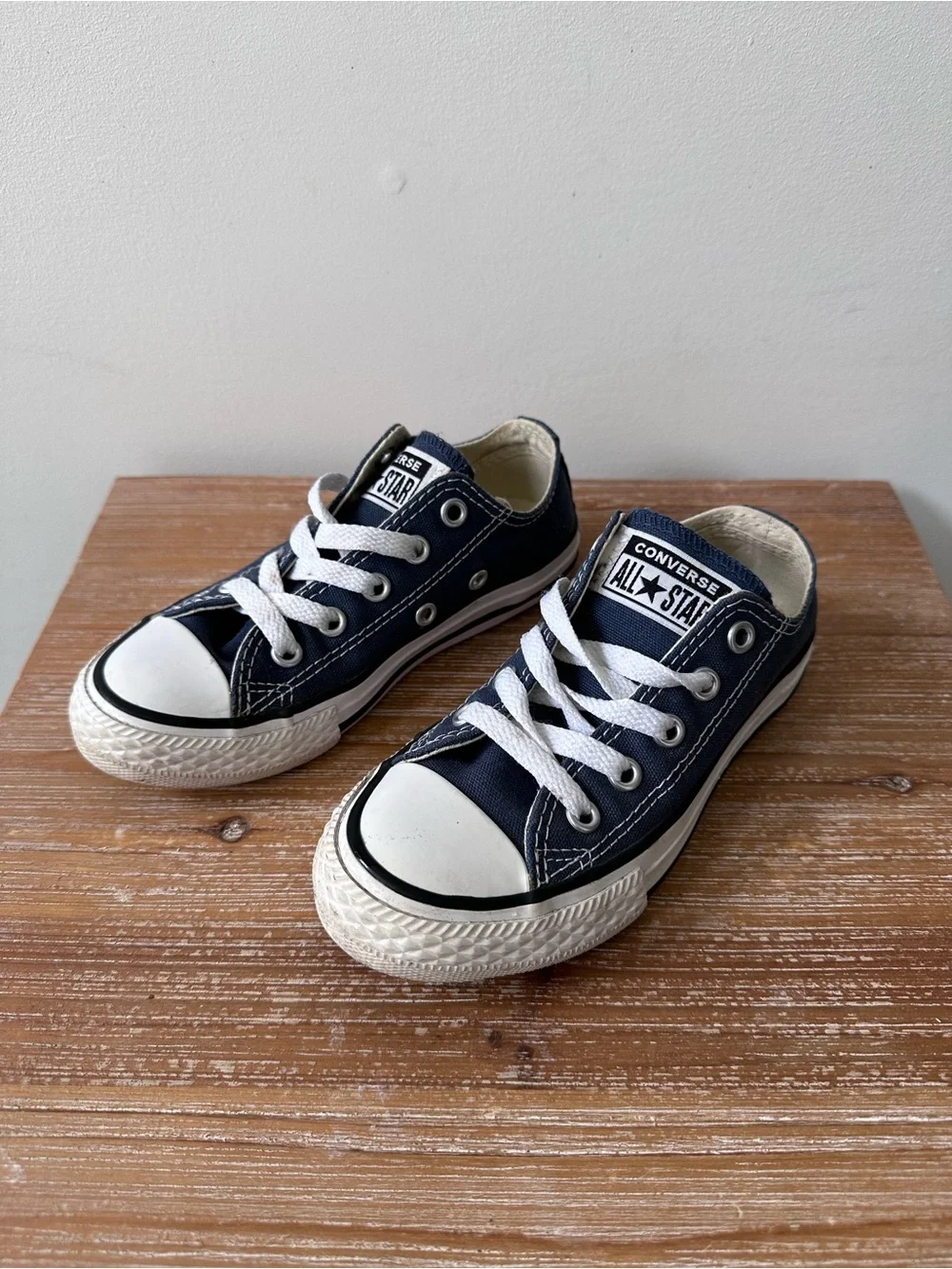 Converse | Kids 11 | Navy Chuck Taylor Sneakers